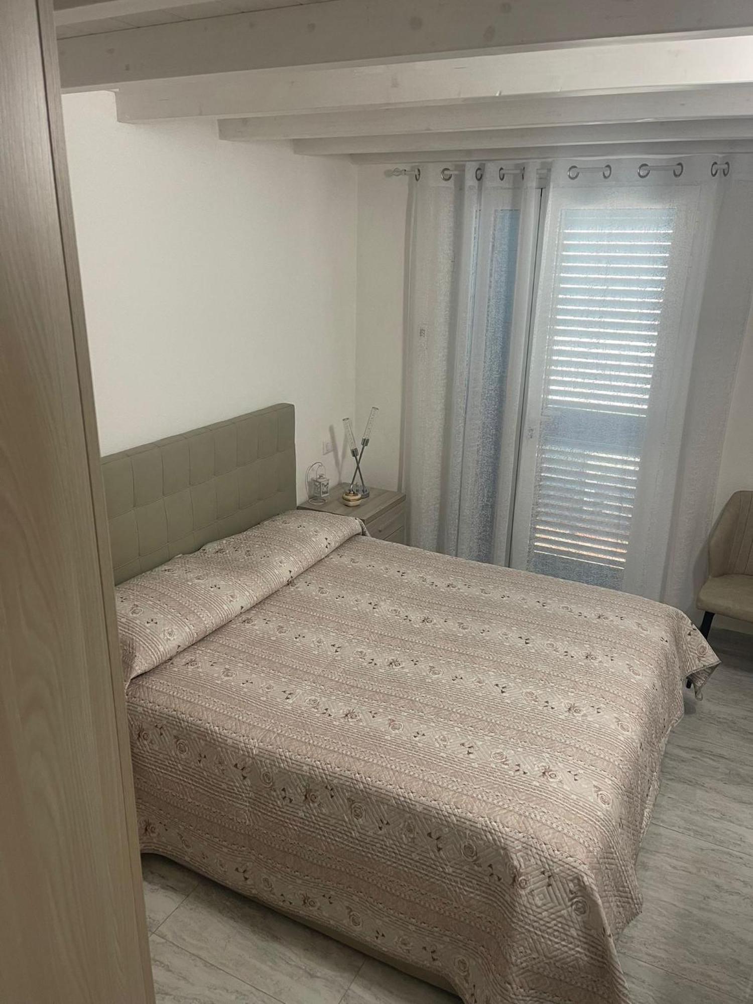 La Perla Del Mare 2 Bed and Breakfast La Caletta Εξωτερικό φωτογραφία