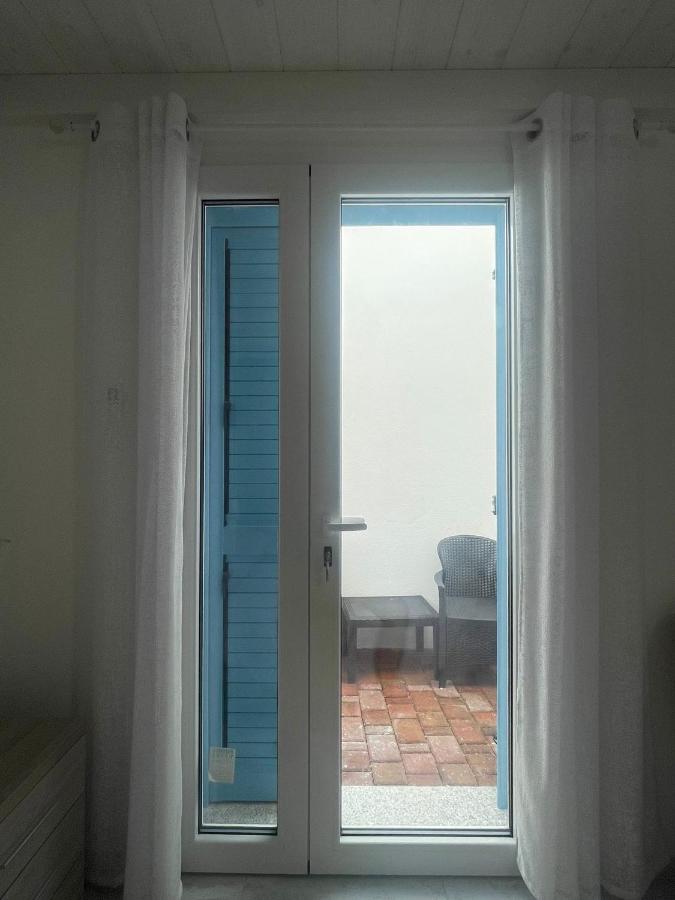 La Perla Del Mare 2 Bed and Breakfast La Caletta Εξωτερικό φωτογραφία